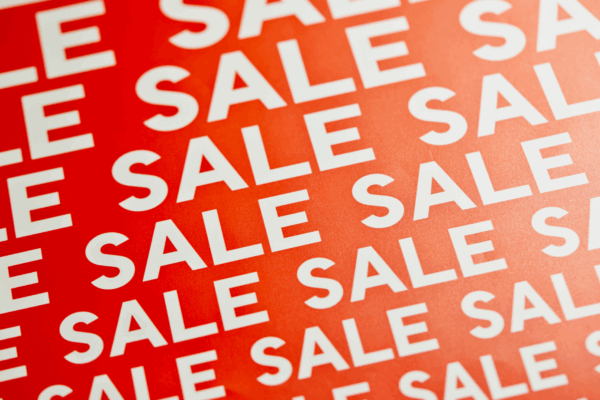 liquidation furniture retail